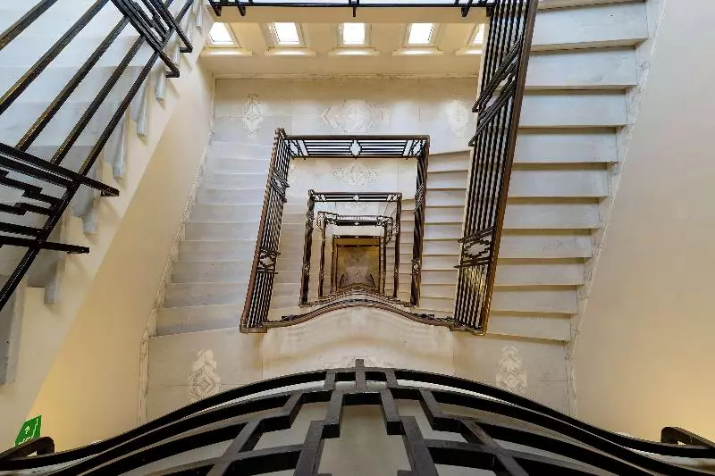 Отель Meliá Genova