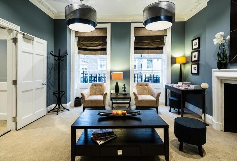 Отель Montagu Place