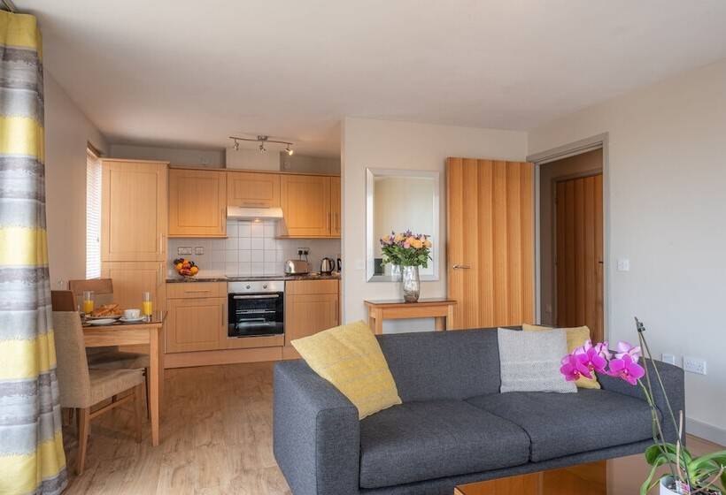 هتل Premier Suites Birmingham