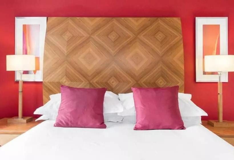 هتل Premier Suites Birmingham