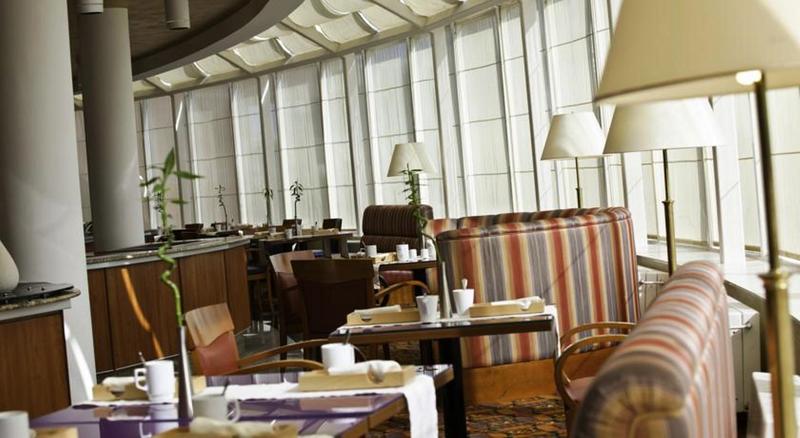 فندق Renaissance Samara