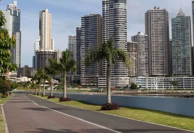 호텔 Sheraton Grand Panama