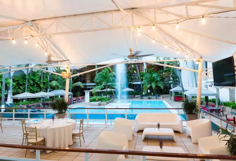 호텔 Sheraton Grand Panama