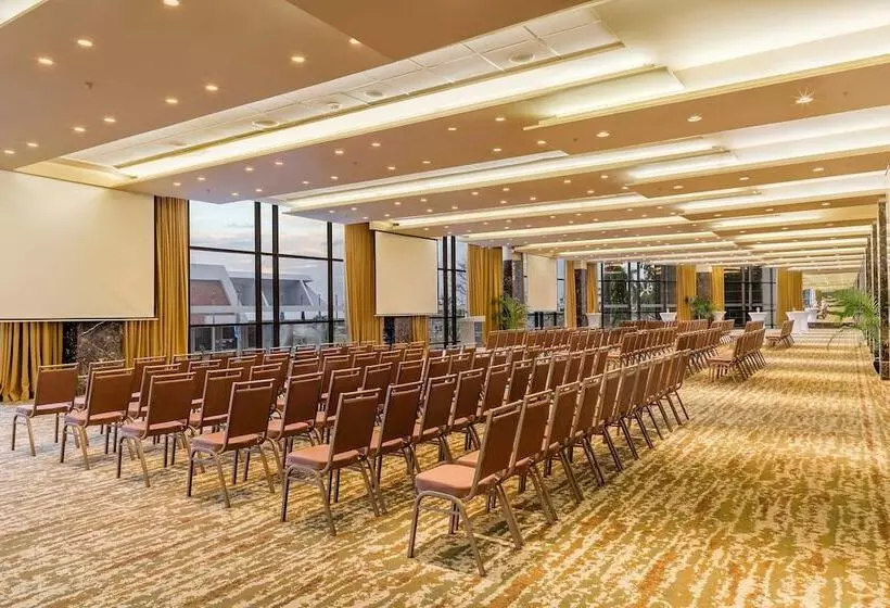 호텔 Sheraton Grand Panama