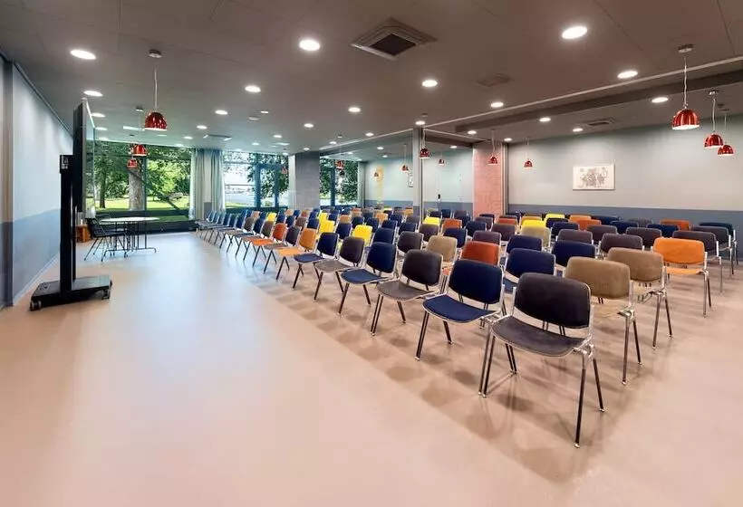 ホテル Stayokay Hostel Maastricht