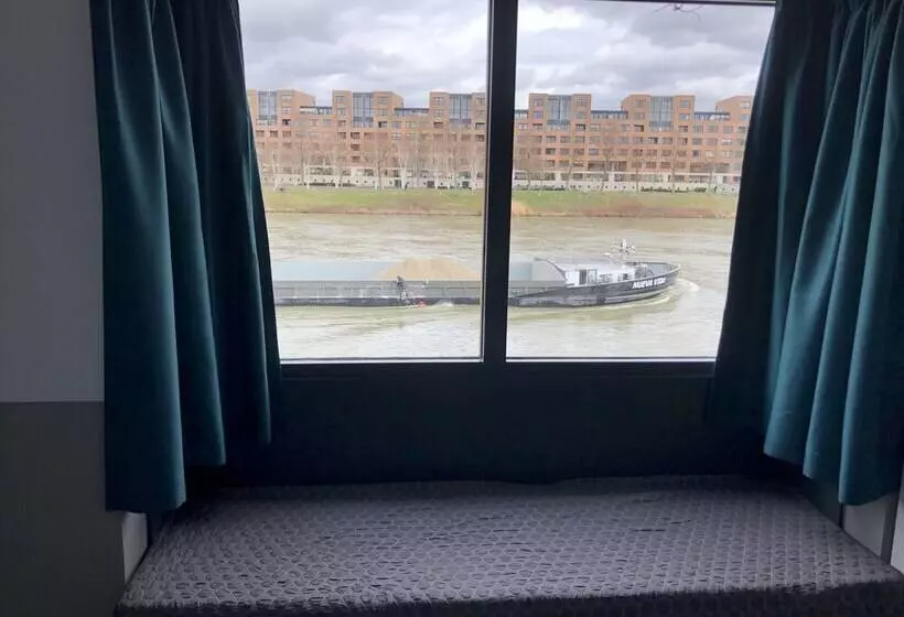 ホテル Stayokay Hostel Maastricht