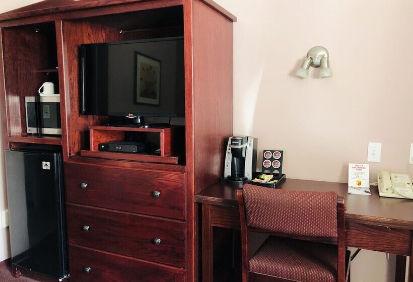 בית מלון כפרי Super 8 By Wyndham Lake Country/winfield Area