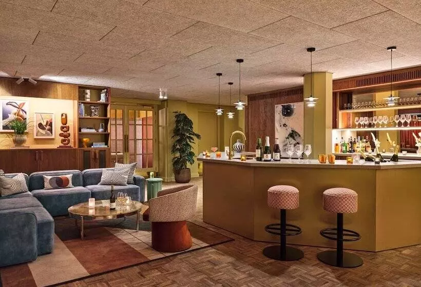 בית מלון כפרי The Hoxton, Lloyd Amsterdam