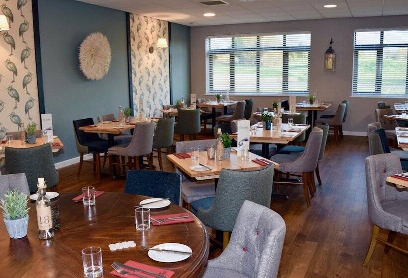 The Wiltshire Hotel, Golf And Leisure Resort