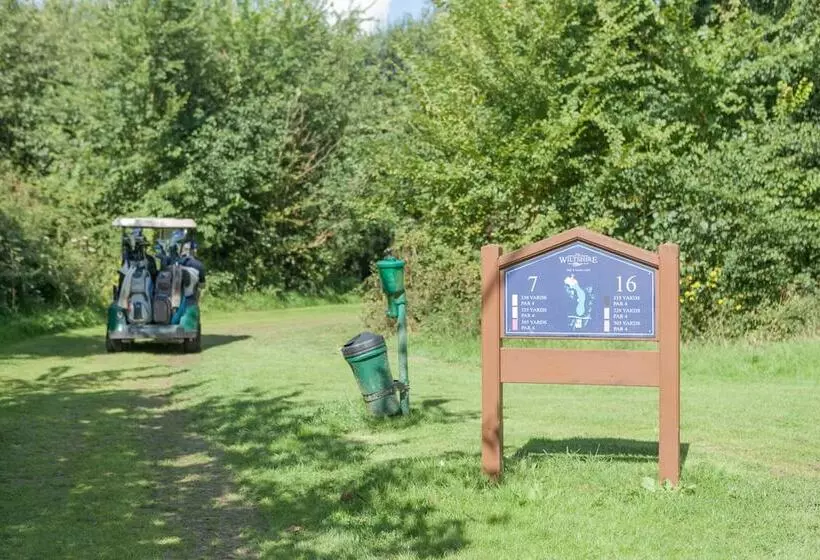 The Wiltshire Hotel, Golf And Leisure Resort