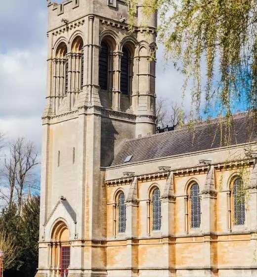 Отель The Woburn