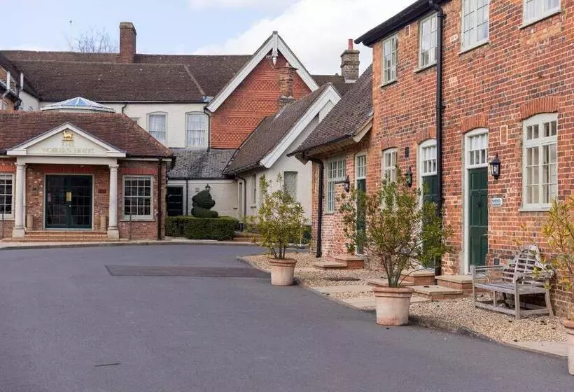 Отель The Woburn