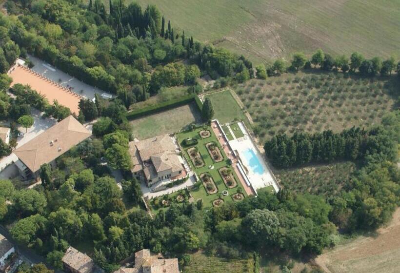 בית מלון כפרי Villa Cattani Stuart Xvii Secolo