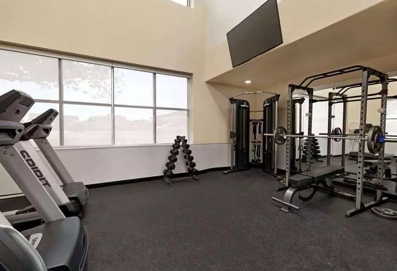 酒店 Wingate By Wyndham Lethbridge