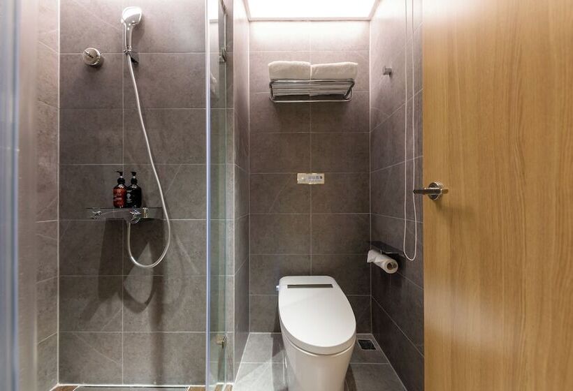 Jingfang Building Smart Hotel Near Beijing Tiananmen Square And The Forbidden City,newly Opened Ho