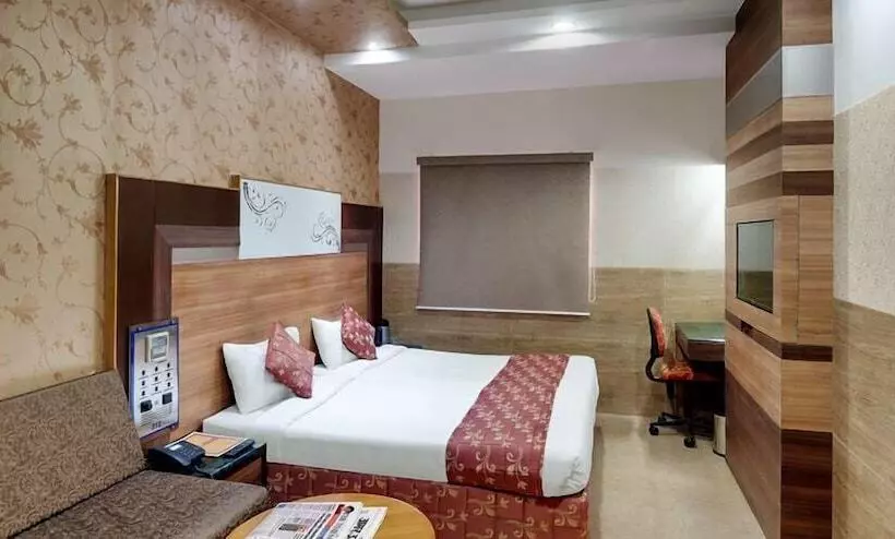 בית מלון כפרי Amar Yatri Niwas