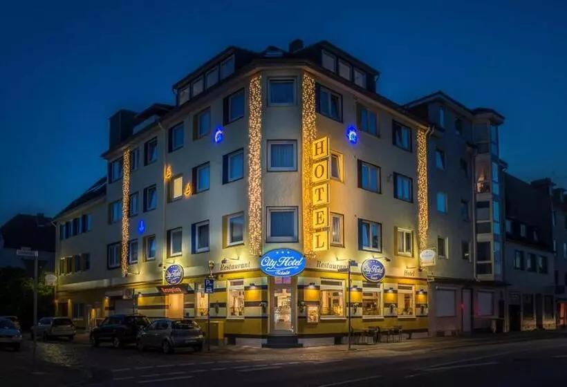 Отель City