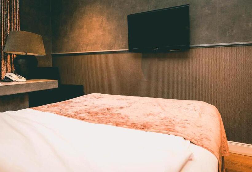 فندق Villa Klemm Wiesbaden City