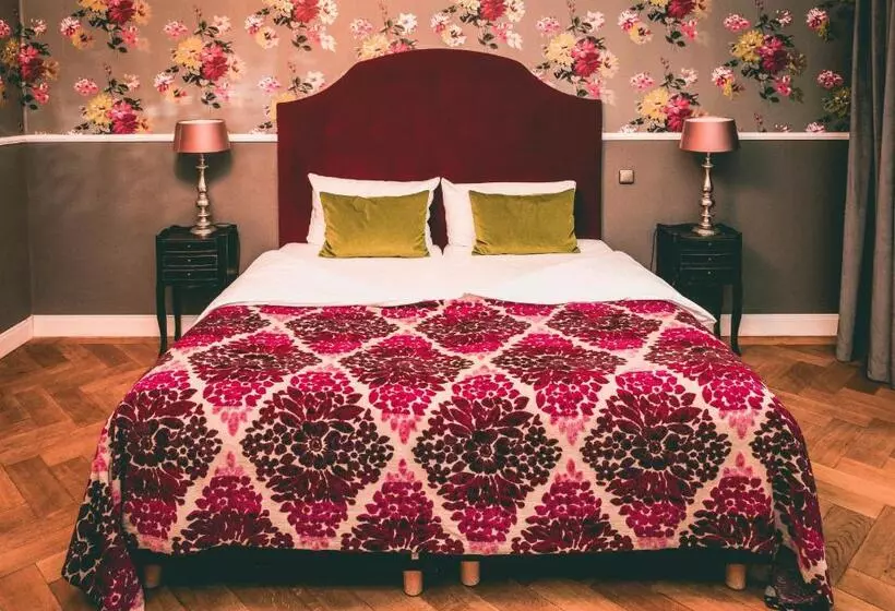 호텔 Villa Klemm   Wiesbaden City