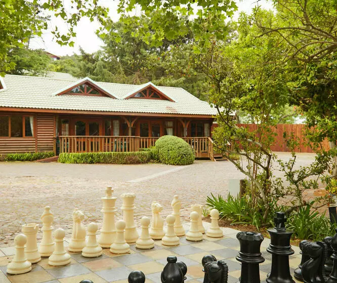 Отель Knysna River Club