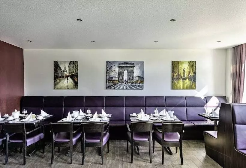 בית מלון כפרי Monopol