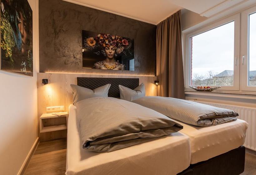 בית מלון כפרי Monopol