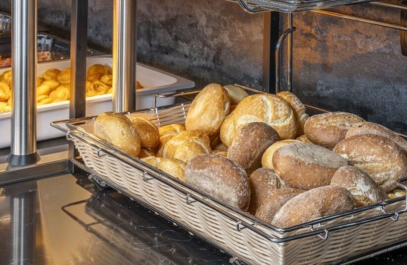 فندق Plaza Inn Mühldorf