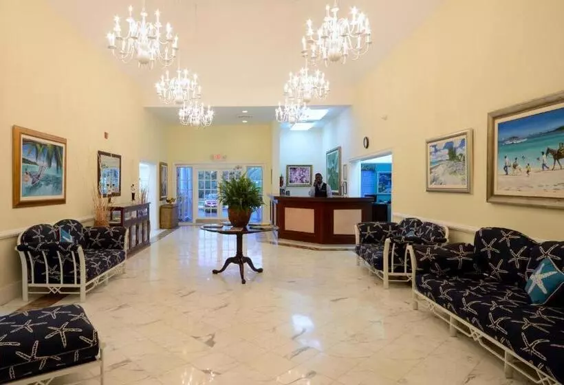 هتل Sandyport Beach Resort