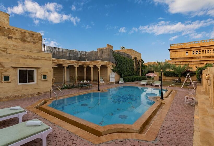 Отель Welcomheritage Mandir Palace