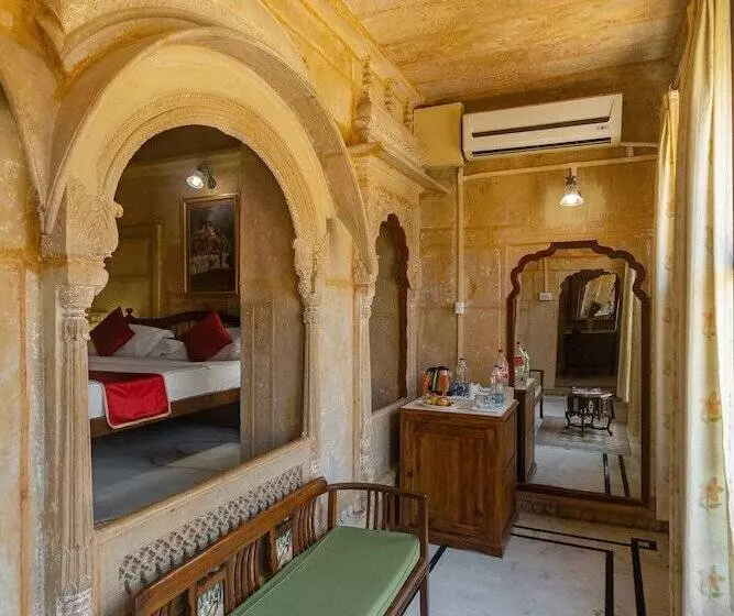 Hotelli Welcomheritage Mandir Palace