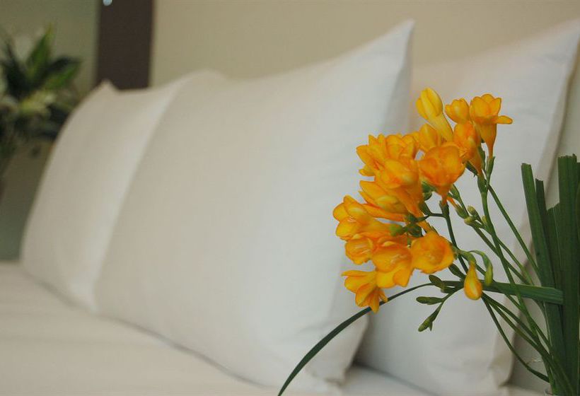 Отель Ssaw Boutique  Yiwu Trade City