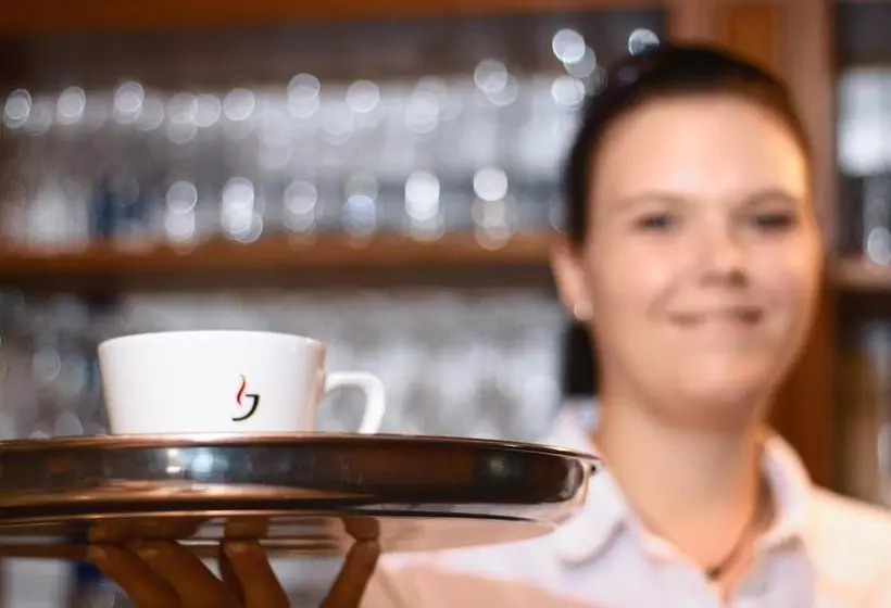 ホテル Zum Ochsen