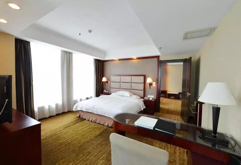 호텔 The Royal Fortune