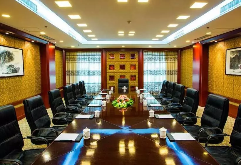 Отель Hangzhou Blossom