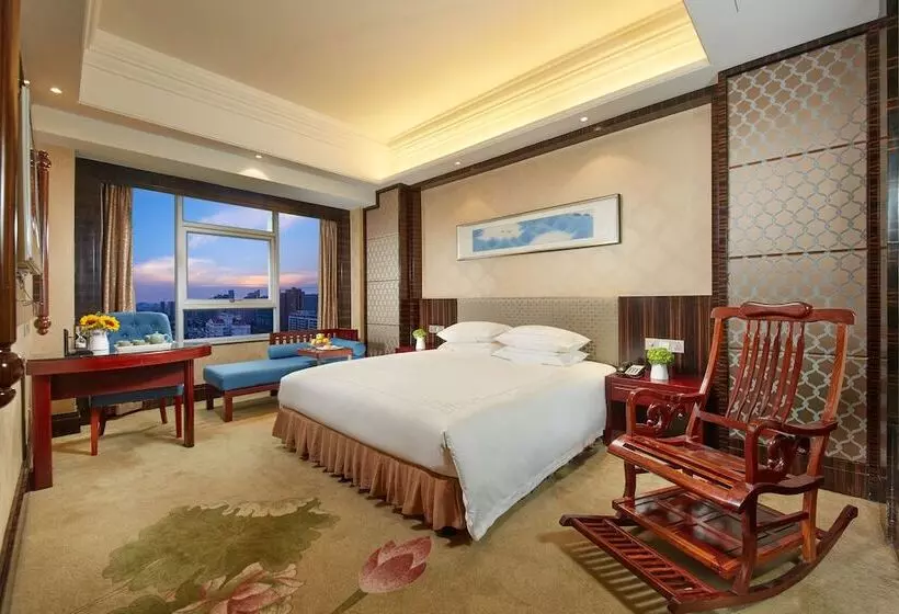 Отель Hangzhou Blossom