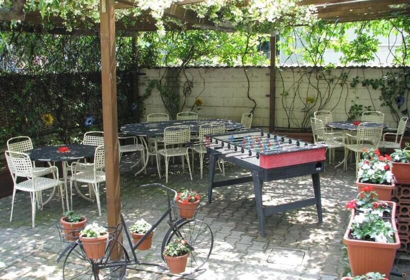 בית מלון כפרי Bonola