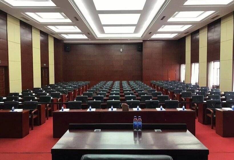 בית מלון כפרי Sun Moon Lake