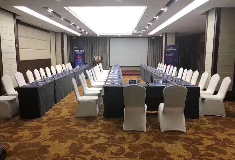 בית מלון כפרי Sun Moon Lake