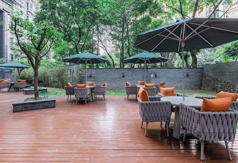 هتل Holiday Inn Chongqing Guanyinqiao By Ihg