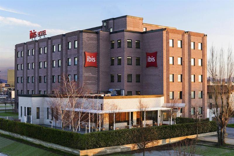 فندق Ibis Firenze Prato Est