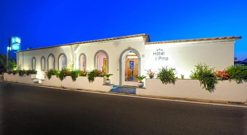فندق Il Pino