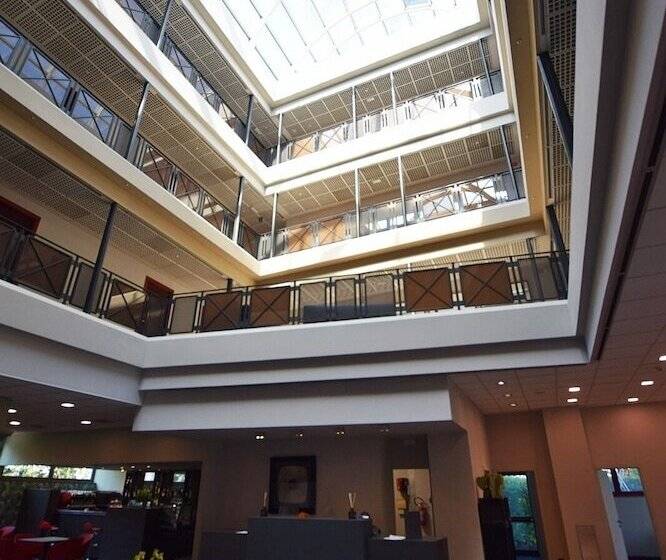 בית מלון כפרי Ferretti Majestichouse