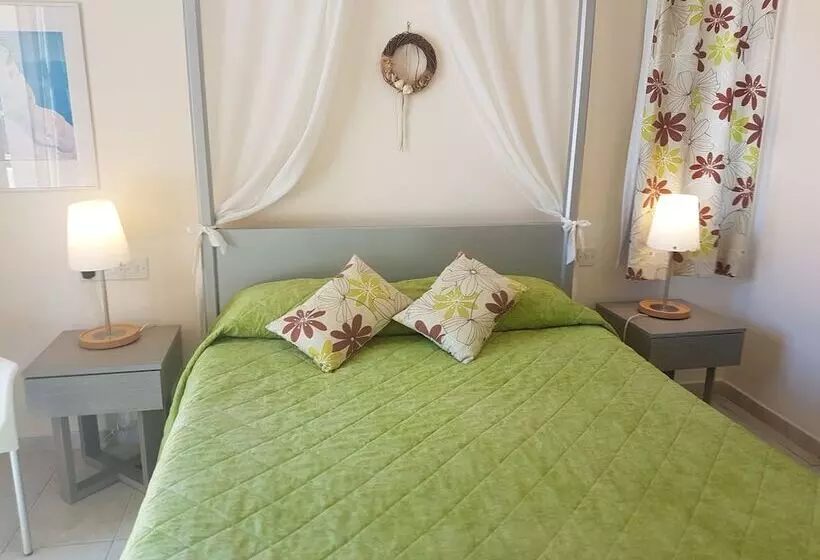 Natura Beach Hotel And Villas