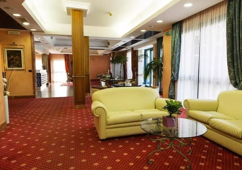 ホテル Palace 2000