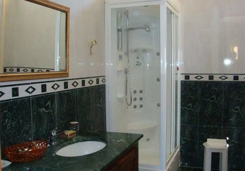 Отель Parco Dei Principi