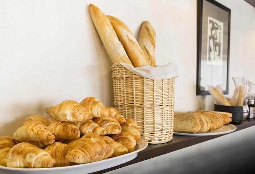 בית מלון כפרי Plazaola