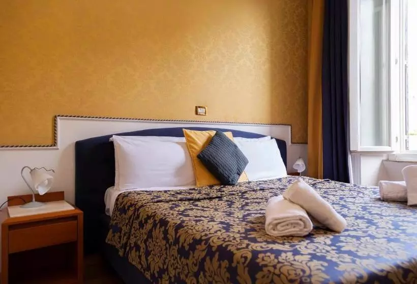 هتل Ih S Piazza Di Spagna View  Luxury Guest House