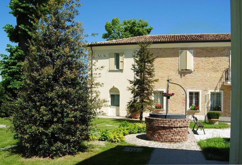 فندق Relais Villa Roncuzzi