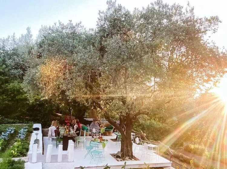 酒店 Su Gologone Experience