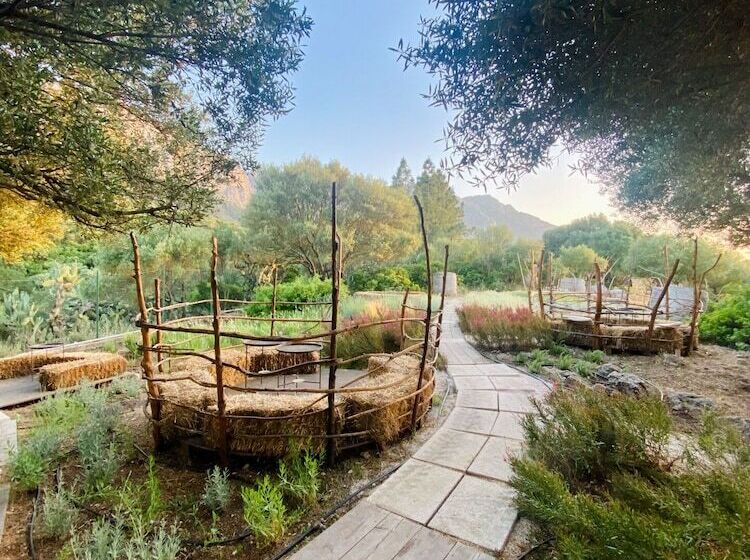 Отель Su Gologone Experience